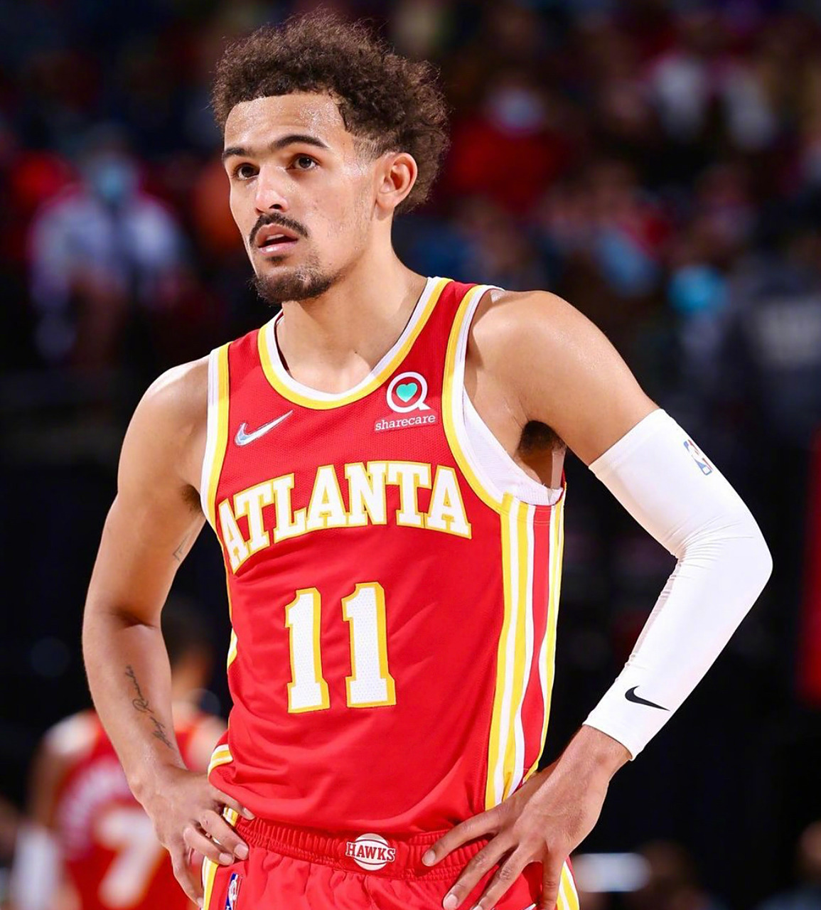 先观察手牌 先观察手牌